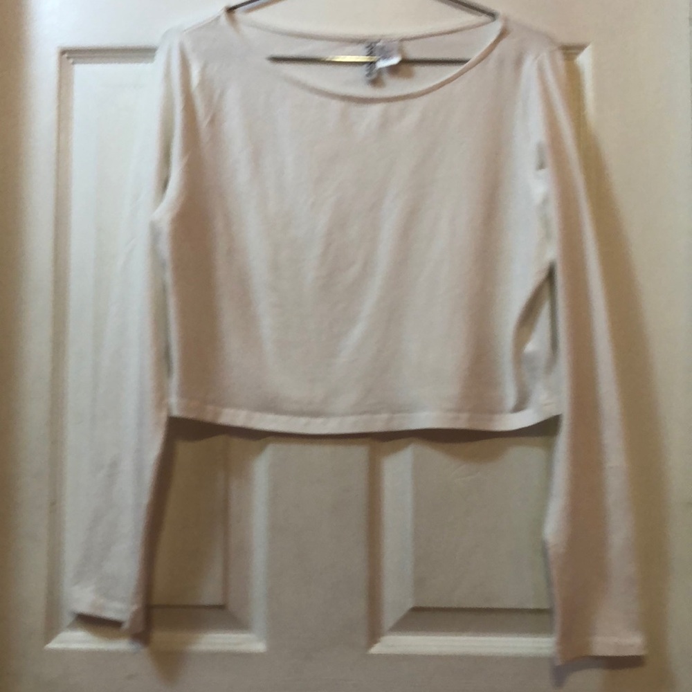 DIVIDED BY H&M BASIC ROUND NECK LONG SLEEVES CROP TOP IN WHITE, SIZE M